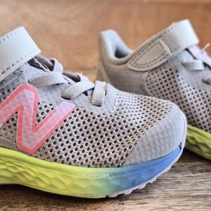 New Balance Kids' Gray and Pink Sneakers with Rainbow Sole
